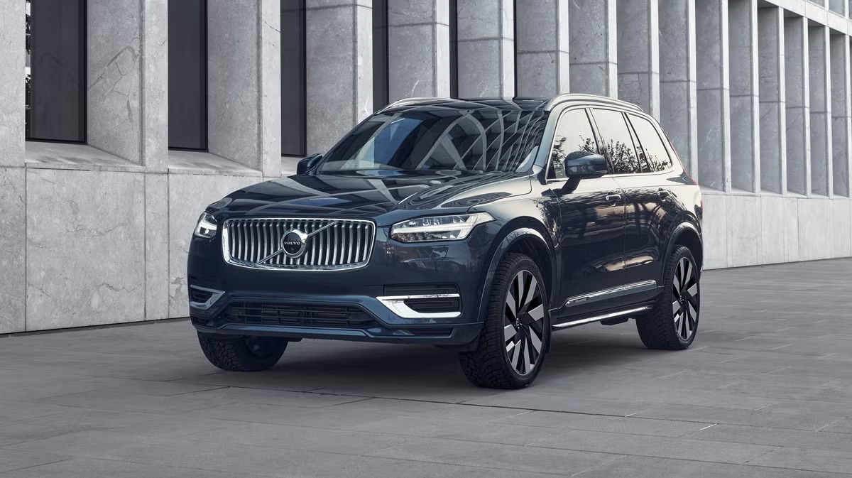 Hãng xe Volvo công bố kế hoạch ngừng sản xuất xe xăng vào 2030